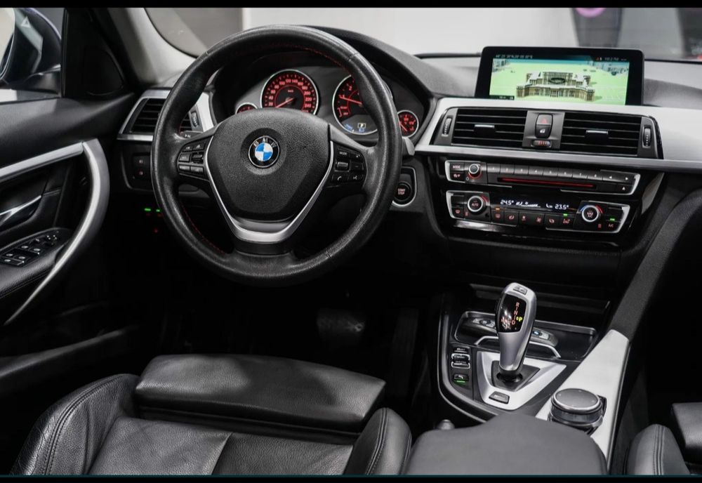 BMW seria 3 ,330e hybrid
