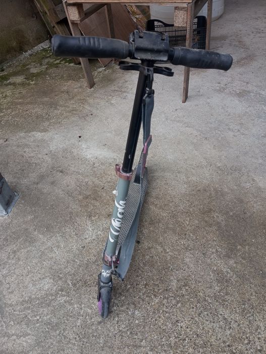 Тротинетка BYOX.
