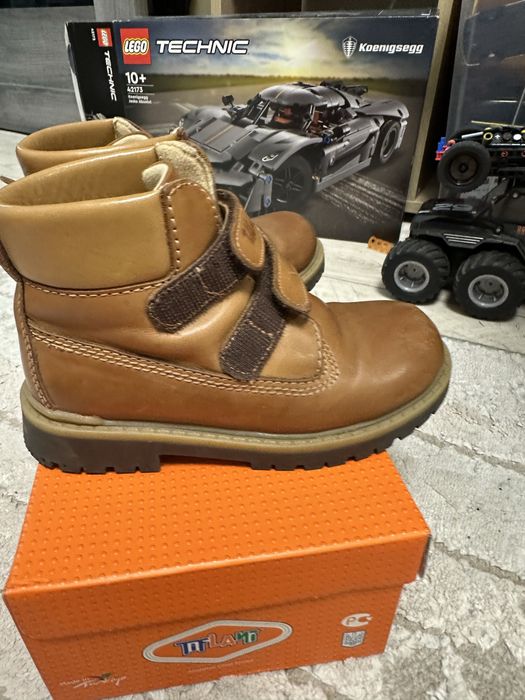 Ботинки демисезонные можно и мальчику и девочке