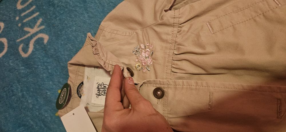 Trench c&a nou cu eticheta