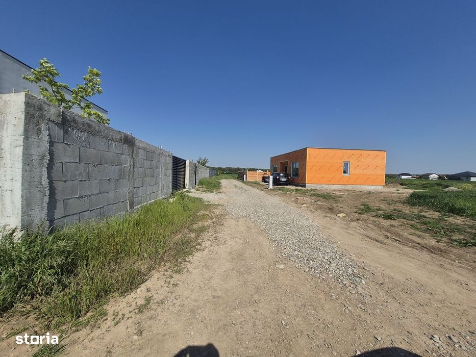 Vanzare teren Balotesti,640 mp,zona  padure,drum amenajat, 27000 euro