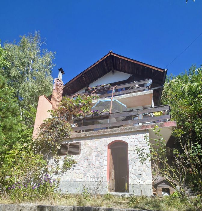 Продава се Къща в с. Кладница, Област Перник - 109 кв.м за 1441 €/кв.м - Снимка #16