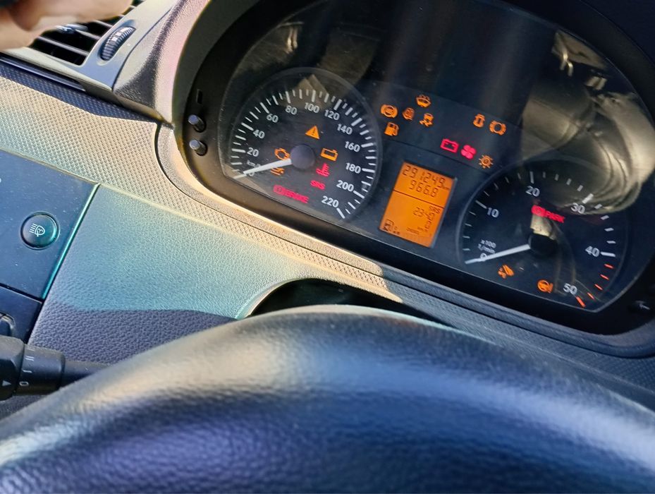 Mercedes vito(viano)2012,8locuri ,116,variante