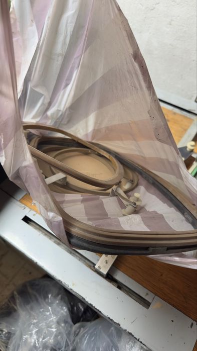 Професионална бродировъчна машина Veritas