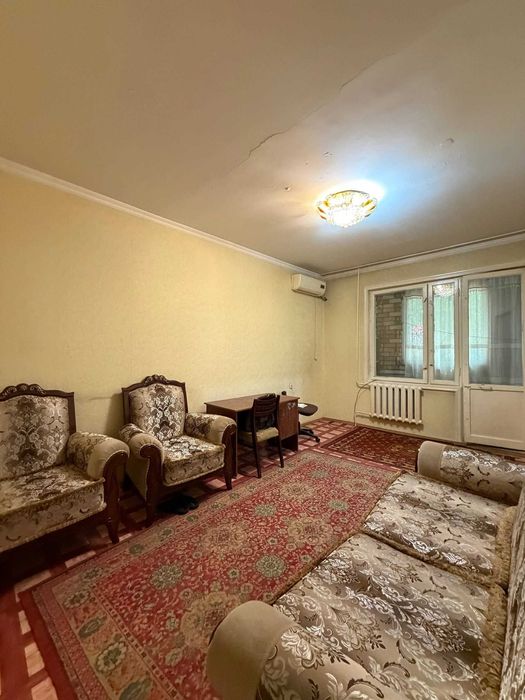 Продаю квартиру.ЮНУСАБАД 11  2/1/4  ШКОЛА 240 Ипотека есть