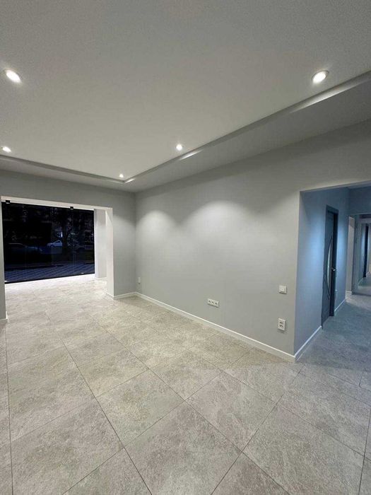 Сдаётся нежелое помешенья под офыс на 9-квартал