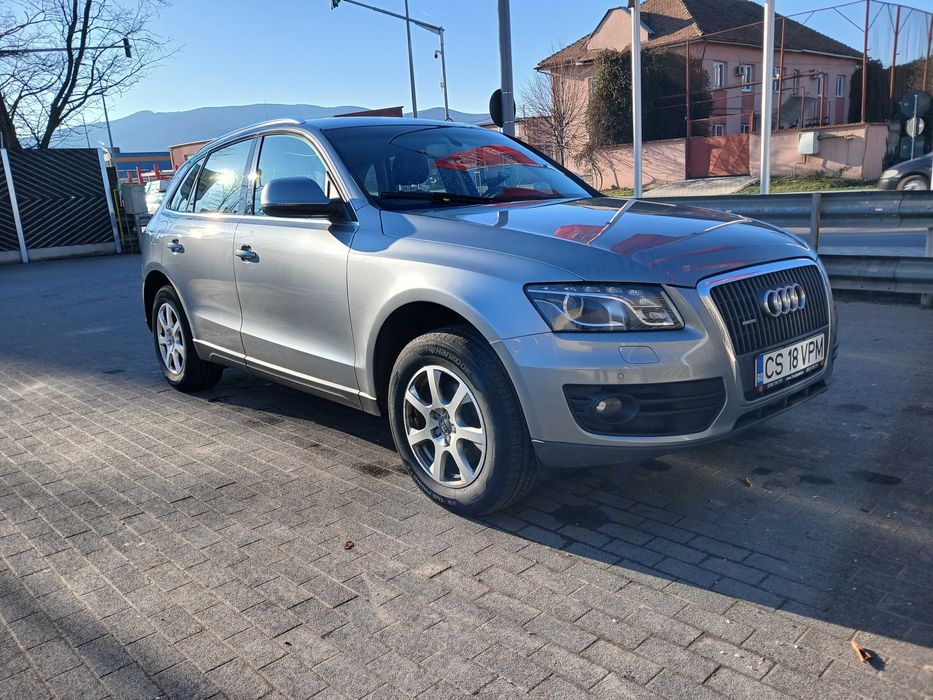 Vand sau schimb Audi Q5 4x4 automat cu o masina mai ieftina