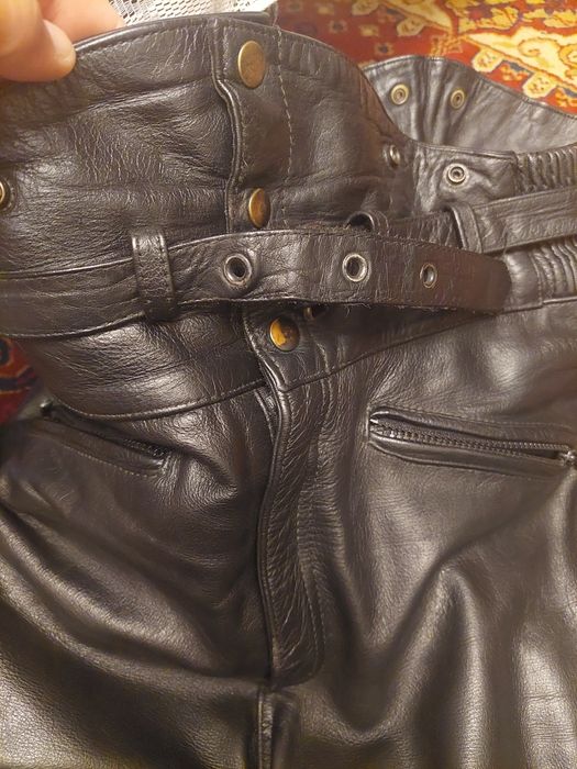 Pantaloni de barbati ,piele naturala ,ideal moto