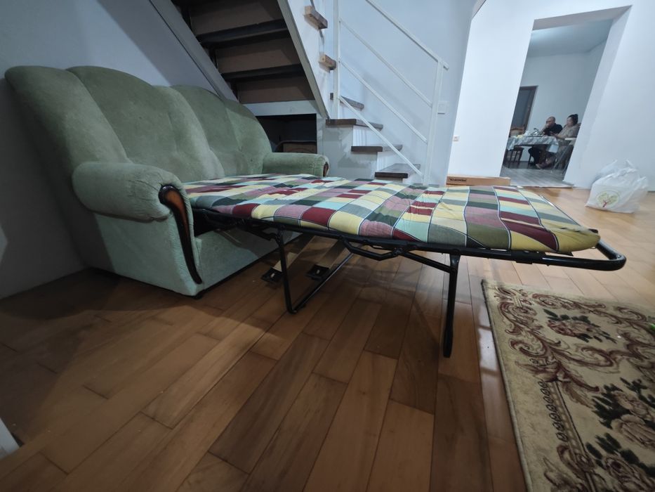 Отдам софу диван