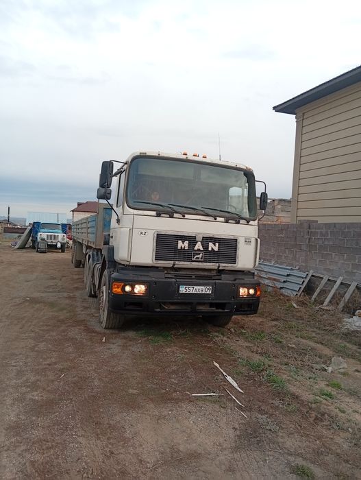 Тягач.Ман с прицепом.