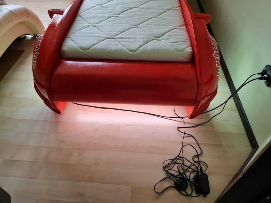 Pat în forma de McQueen