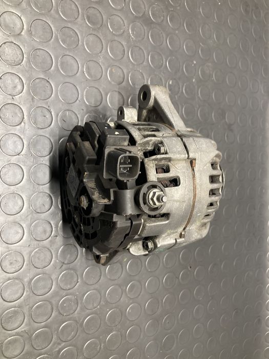 Генератор /Динамо за Тойота Ярис 1.3vvti 87кс 06-08г