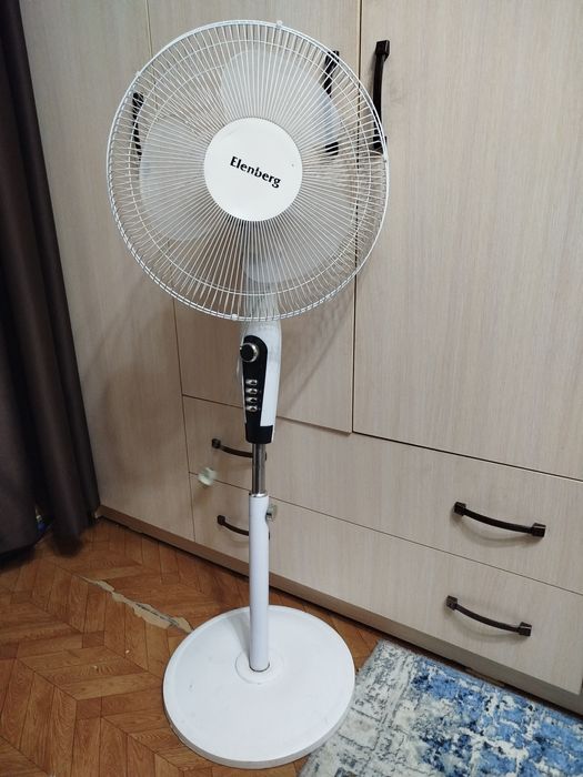 Вентилятор для дома.