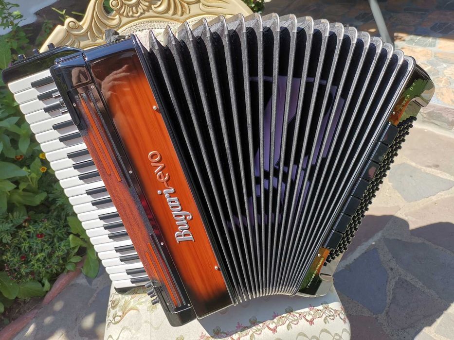 Acordeon Bugari Evo Bijuterie