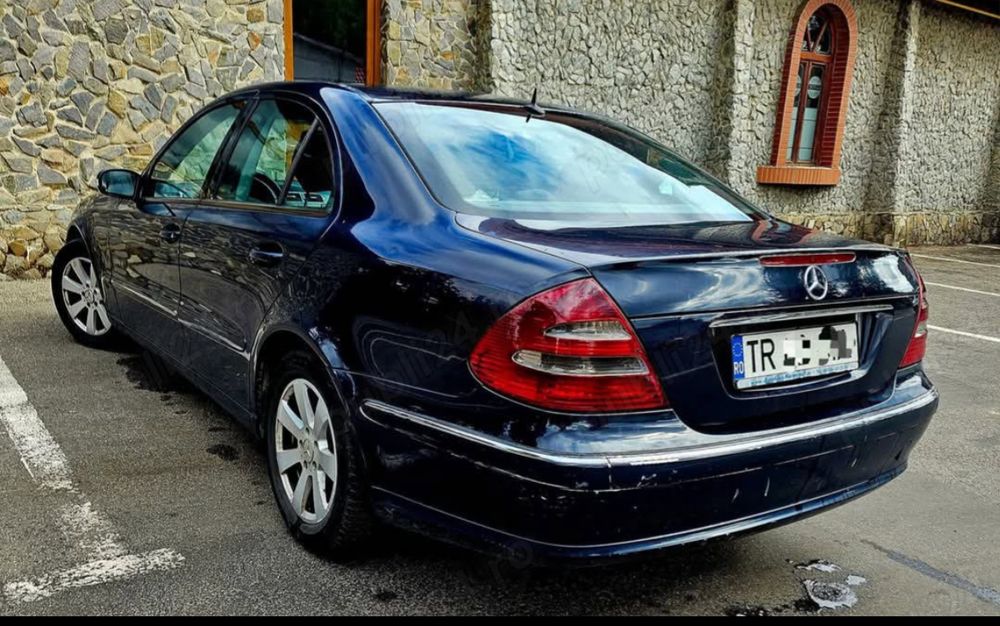 MERCEDES-BENZ E-Class 2003 — imagine 3