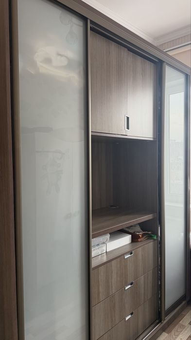 Шкаф для одежды.