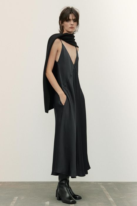 Rochie satinata Zara limited edition