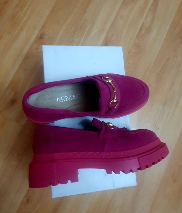 Armada мокасини естествен велур