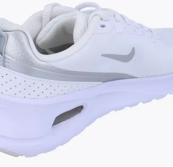 Nike Air Max Nuaxis Running Trainers 37.5