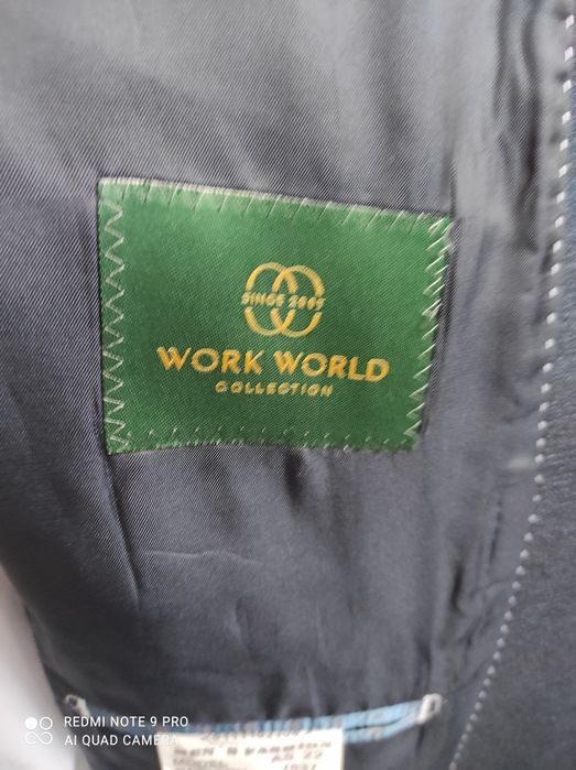 Продам костюм тройку