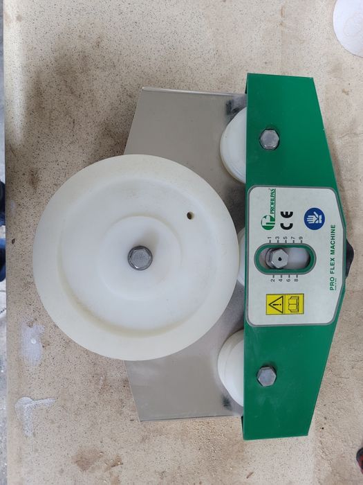 Dispozitiv roluit profile