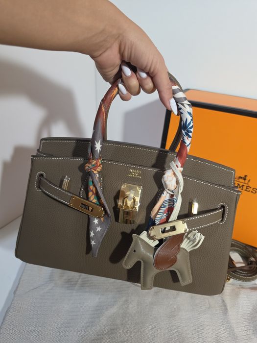 Налична чанта Hermes Birkin