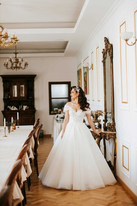 Rochie de mireasă Esposa Nadiya – alb imaculat, stil prințesă, mărimea S (Oradea)