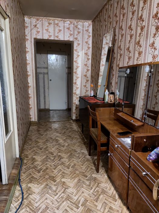 Продаётся 4-х комн. В Караганде,Степной-2