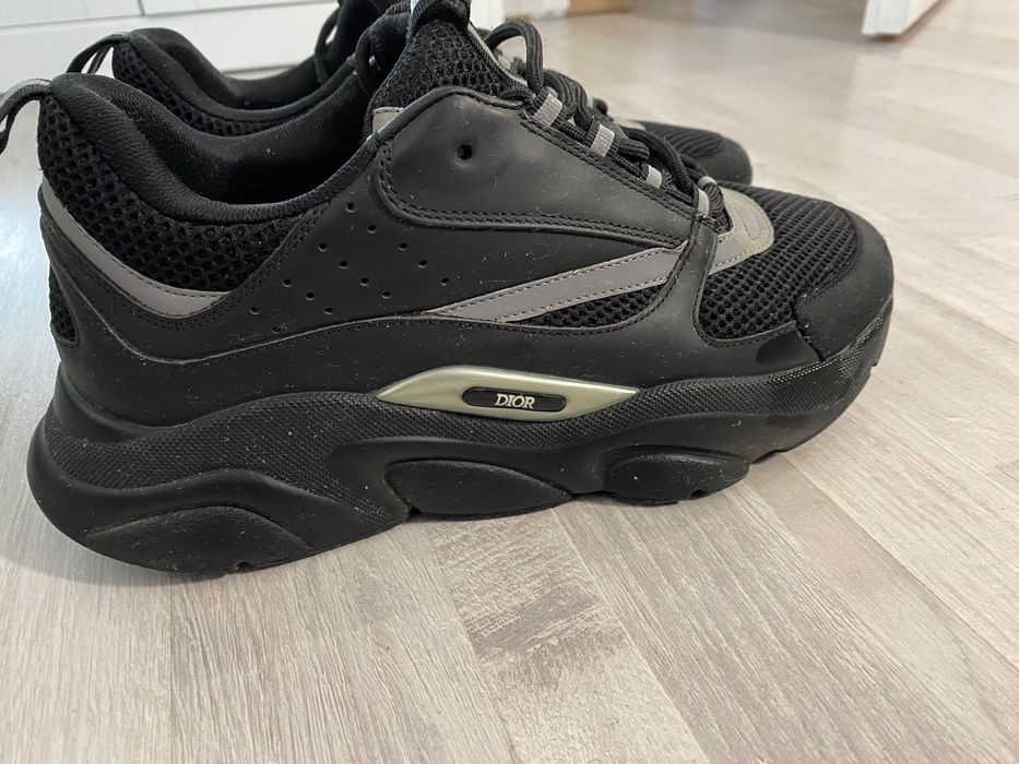 Dior B 22.