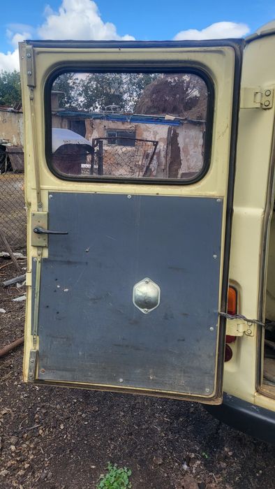 Уаз на разбор кпп мосты