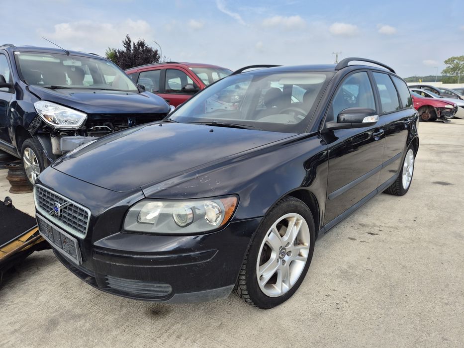 Dezmembram Volvo V50 2006 2.0d Cutie Manuala 6T