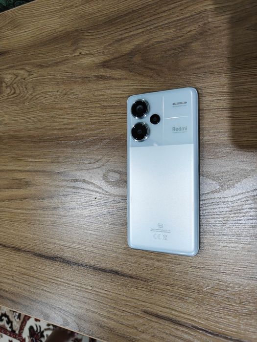 Продам Xiaomi Redmi Note 13 Pro Plus