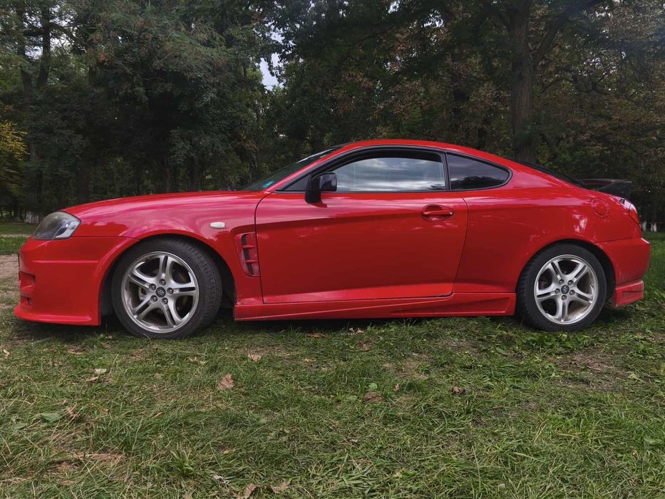 Vând /schimb Hyundai coupe gk 2005 2.0 benzina