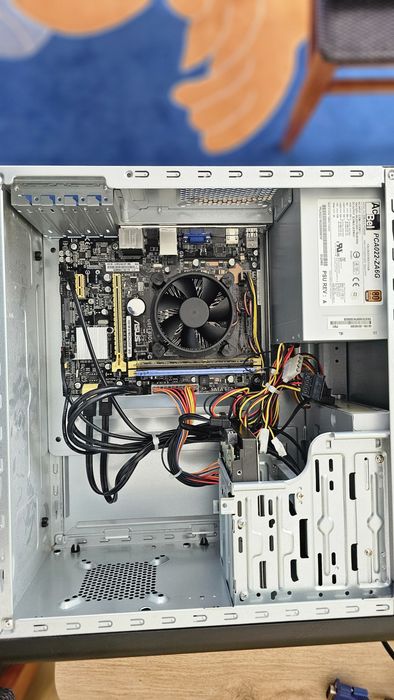 PC Asus Desktop / Intel i3-4170 3.70GHz / 8GB RAM / HDD 500GB / Windows 10