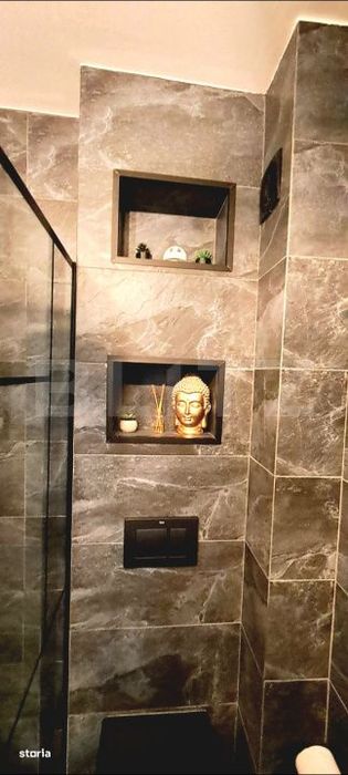 Apartament cu 3 camere, 50 mp, la etajul 2, cu balcon, in zona Tineret