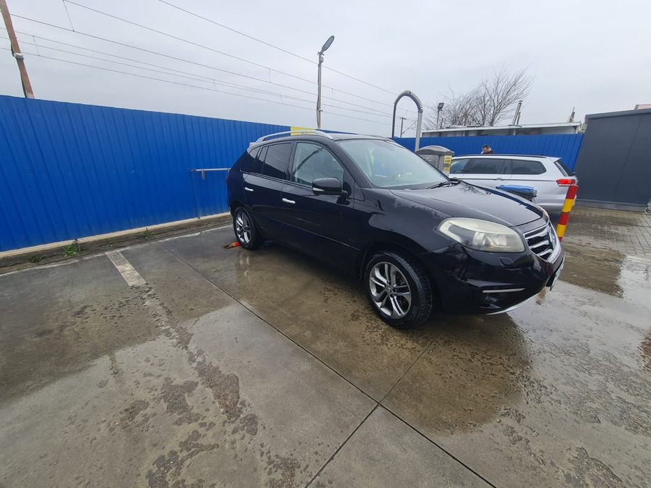 Vând Renault Koleos 2.0 cutie automata fără schimb doar Cash