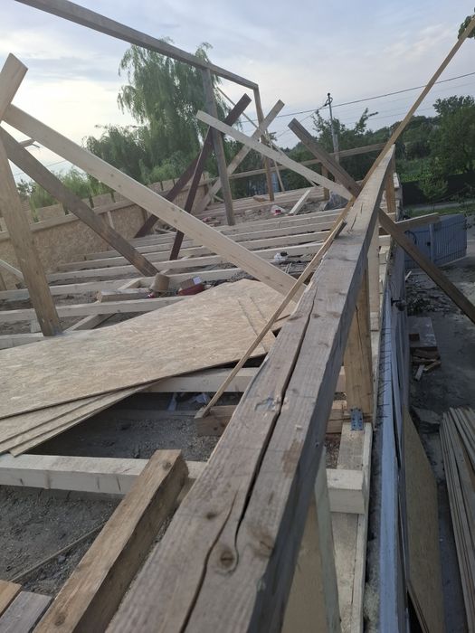 Reparații acoperișuri