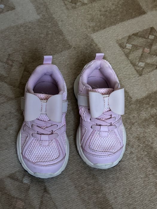 Sneackersi fetite Zara!