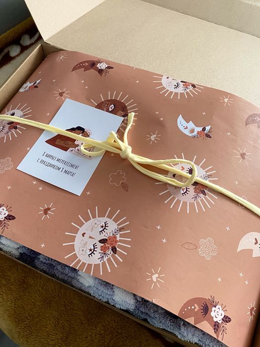 Подарок на 8 марта | вязаное одеяло