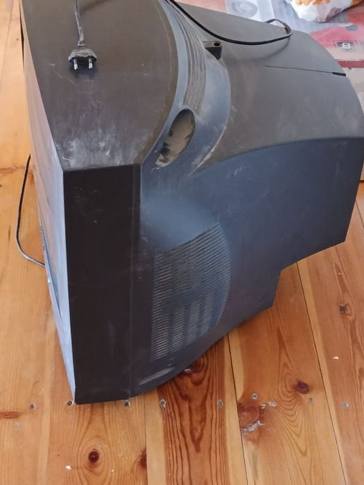 Телевизор 58 дм. Телевизор 58см.Цветной куп ишлатилмаган