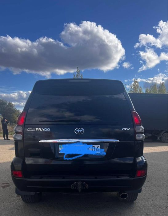 Продам автомашину TOYOTA PRADO