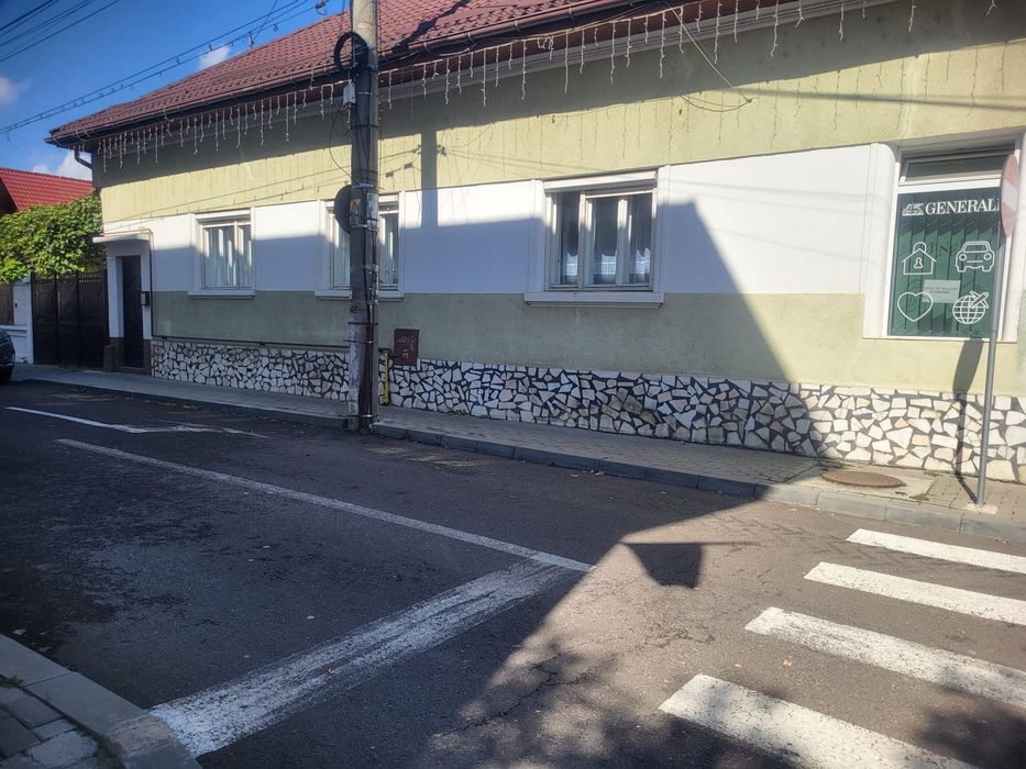 Casa de vânzare strada Doamna Stanca vis-a-vis de liceu
