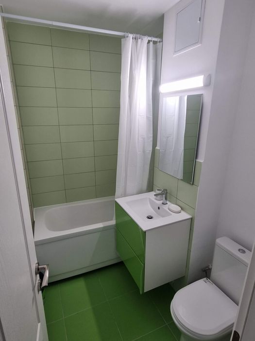 Persoana fizica inchiriez apartament 2 camere Iasi, zona Garii