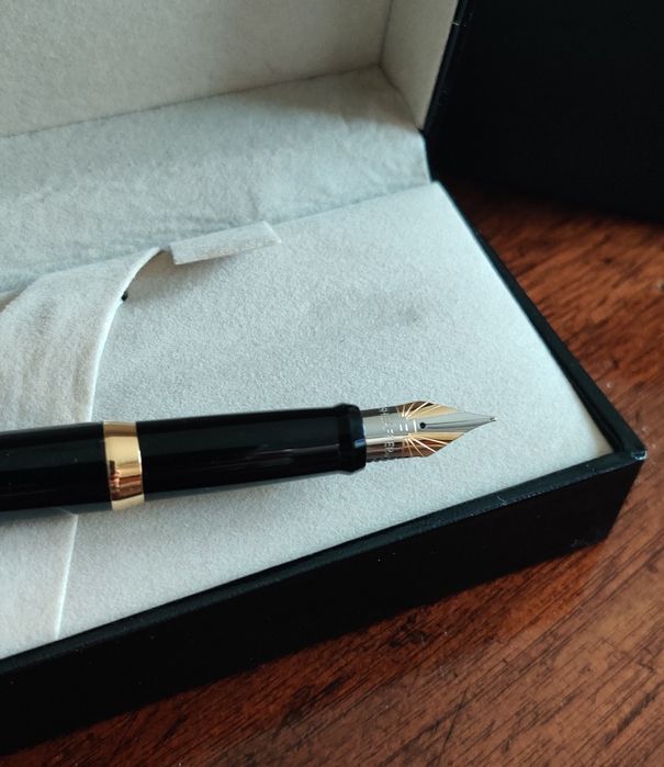 Stilou Sheaffer Sagaris Gloss black