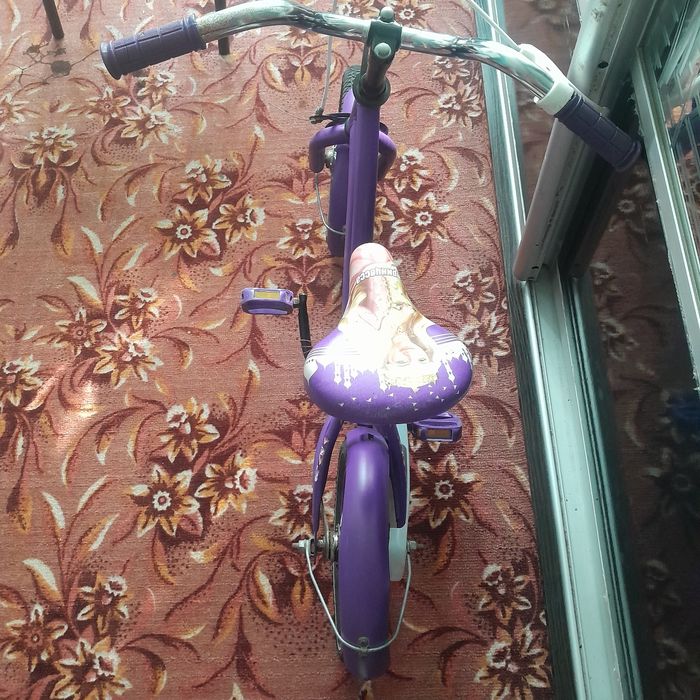 Продам велосипед для девочки