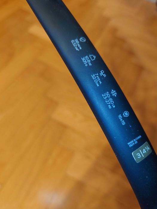 Wilson Blade 98 16X19 V7