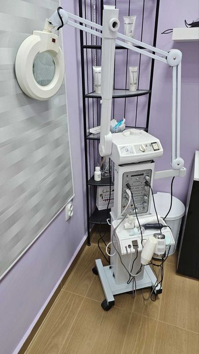 Мултифункционален козметичен комбайн с 10 функции - F8800D