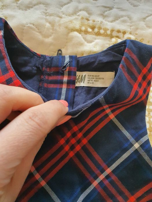 Детски роклички размер 98, без забележки