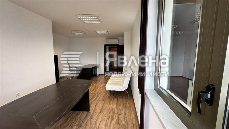 Дава се под наем Офис в Варна, Чайка - 137 кв.м за 1370 € - Снимка #10