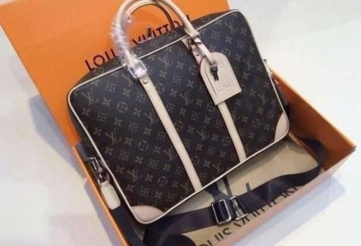 Genti laptop,new models,diverse nuanțe, saculet, etichetă